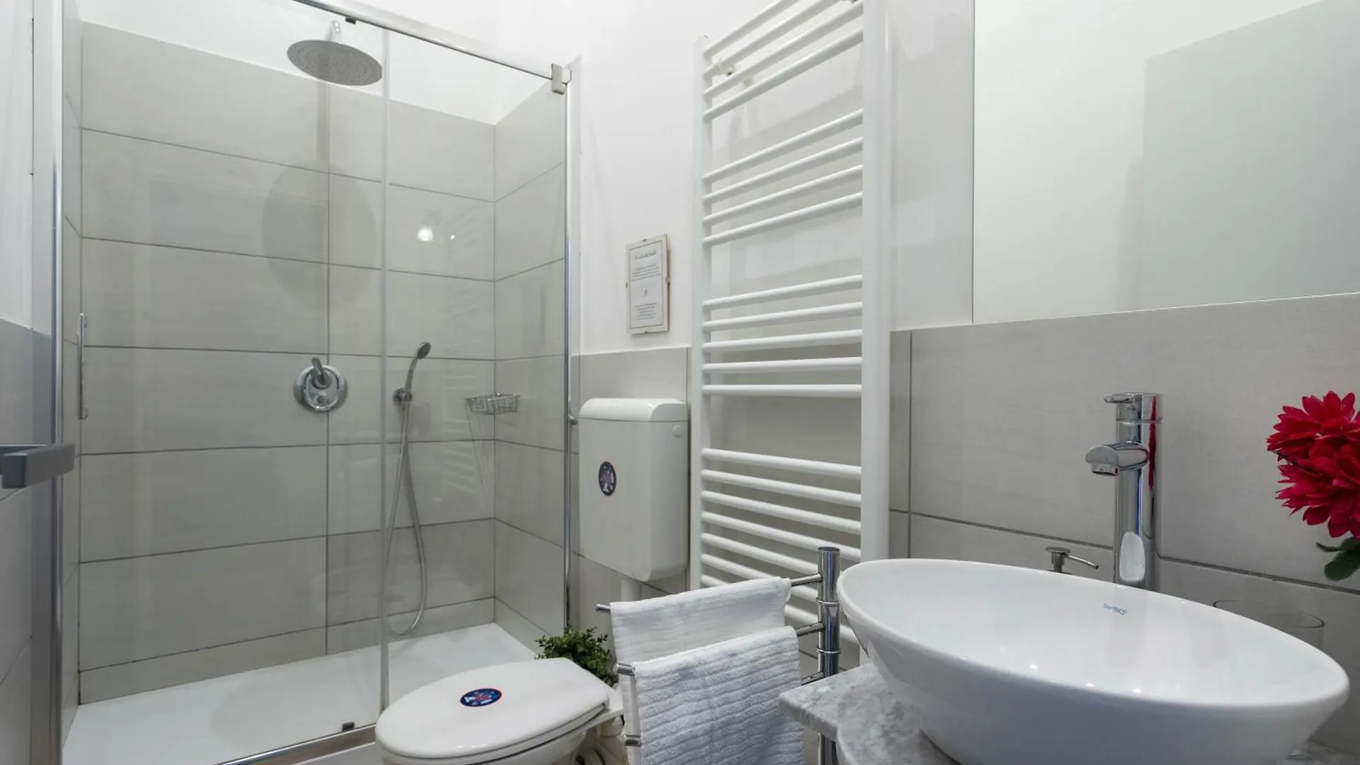 Apartment Le Case Di Frelli Palermo Italy